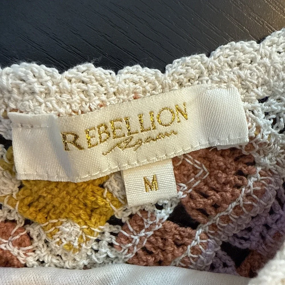 Rebellion Womens Tank Top Med Multi‎ Crochet Patchwork Granny Square Crop Boho - Picture 3 of 6